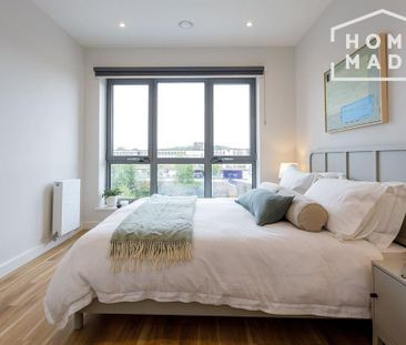 2 bedroom flat to rent - Photo 2