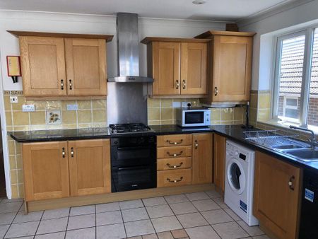 5 bedroom house to rent - Photo 4
