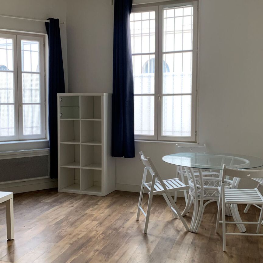Location Appartement 1 pièce 26m² - Photo 1