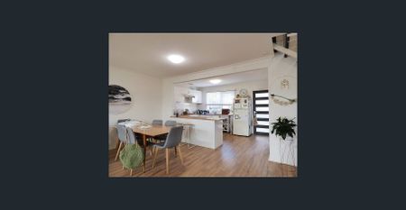 Fantastic location - moments from Tuggerah Lakes Waterfront - Photo 5