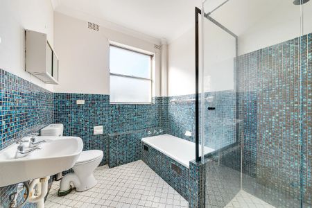 Updated Two-Bedroom Flat Moments to Lightrail - Photo 5