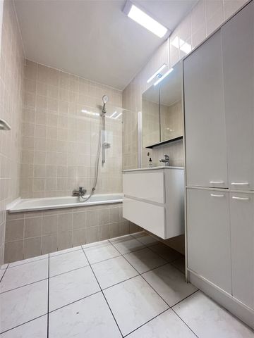 Bel appartement dans une résidence calme - Photo 4