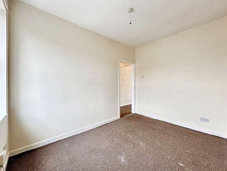 2 bed terrace to rent in SR8 - Photo 5