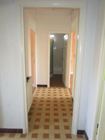 Location Appartement 3 pièces 58m² VALENCE 26000 - Photo 4