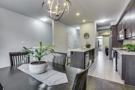 For Lease - 2104 Meadowgate Boulevard, London South, Ontario - Photo 4