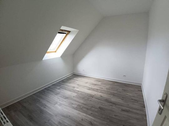 Maison 4 pièces - - Photo 1