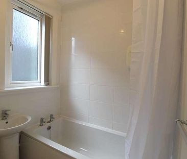 Ruthrieston Circle, Aberdeen, AB10 - Photo 6