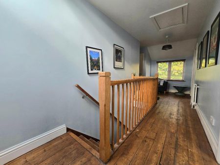 2 bedroom flat to rent - Photo 2