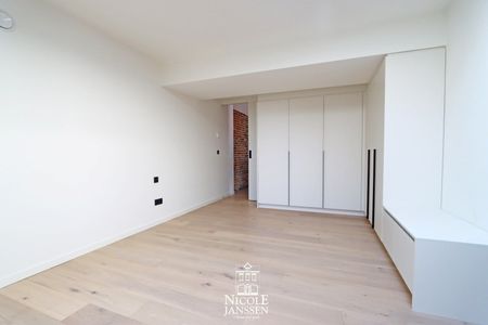 Exclusieve loft van 145m² met terras in het centrum van Maaseik - Photo 5