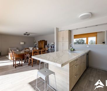 Bel appartement meublé en RDJ 3,5p / 2 CHB / Jardin avec terrasse - Photo 2