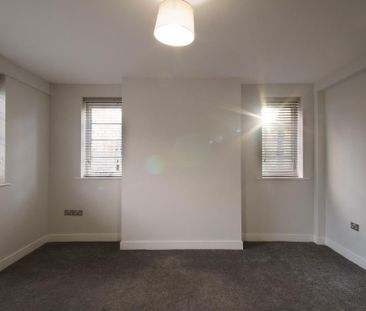 3 bedroom apartment to rent - Photo 1