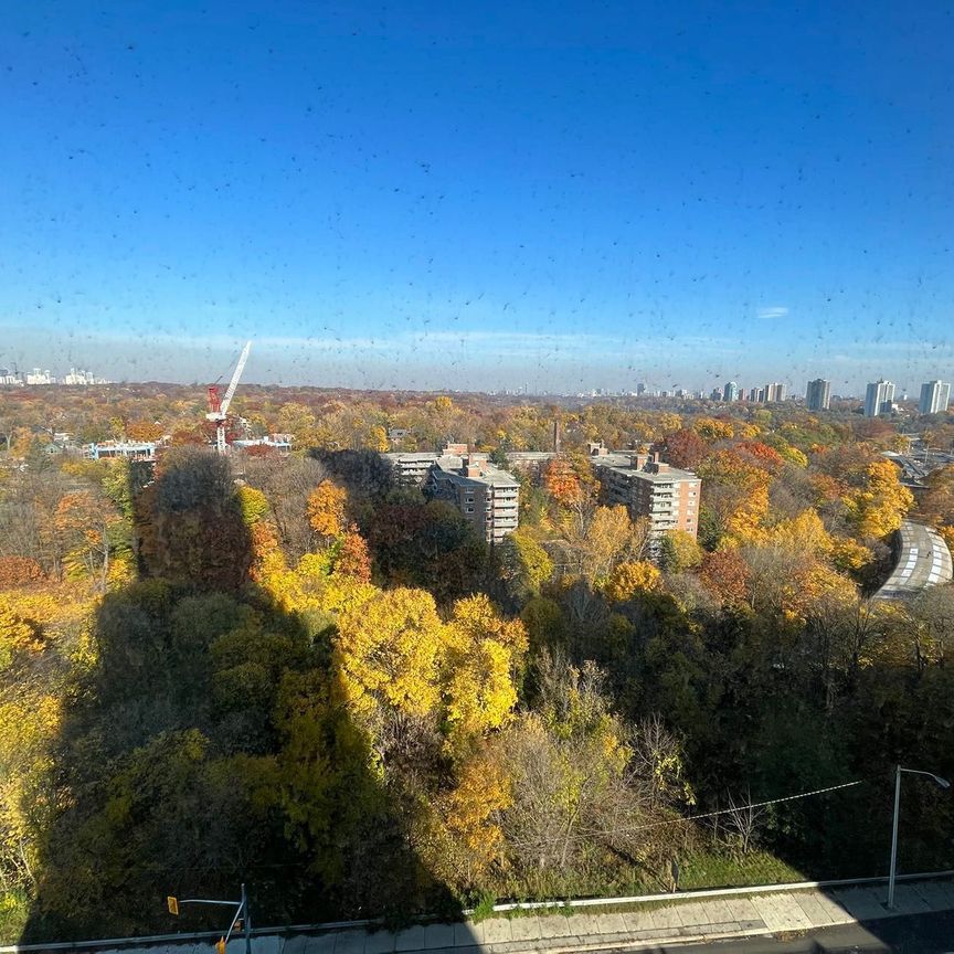 For Lease - 575 Bloor Street Unit# 1102 SHARED BR, Toronto, Ontario - Photo 1