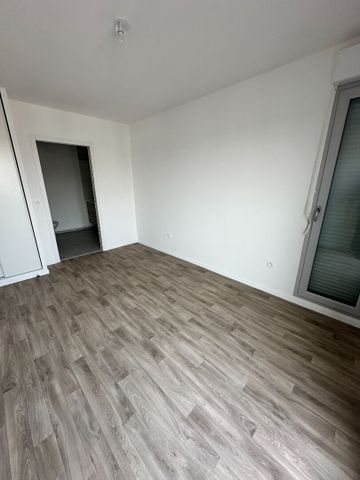 Apartment - Photo 2