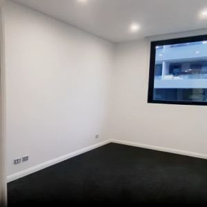 2 bed 2 bath-102 - Photo 2