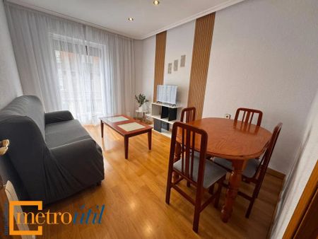 Piso de alquiler en Paseo del Gran Capitán, Vidal - Photo 3