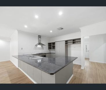 145 GERARD STREET, EAST CANNINGTON - Photo 6