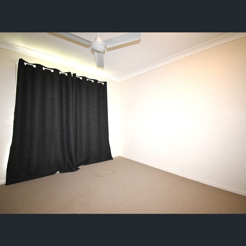 7 Riley Drive, Gracemere, Qld 4702 - Photo 1