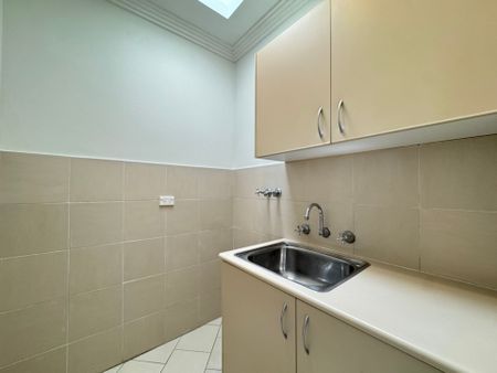 Modern 4-Bedroom Duplex with River Views | Spacious Family Living - Photo 5