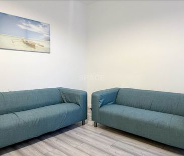 Price £3,300 pcm - Available 06/07/2026 - Furnished - Photo 3