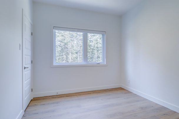 1597, rue du Calypso, Magog - Photo 1