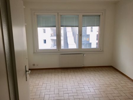 Studio à Neuchâtel - Photo 2