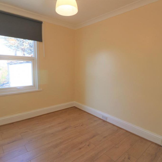 4 bedroom terraced house to rent - Photo 1