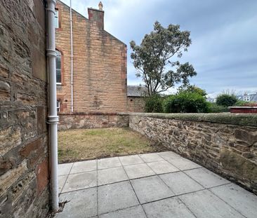 4 bedroom house to rent - Photo 2