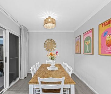 Executive Style Living in Highly Sought-After Carver’s Reach - Photo 2