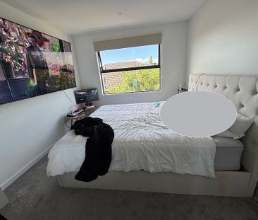 A home built in 2023, still like brand new - Photo 1
