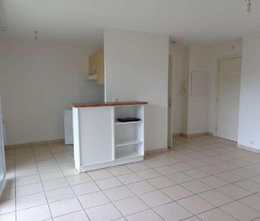 Location Appartement 3 pièces 63m² - Photo 2