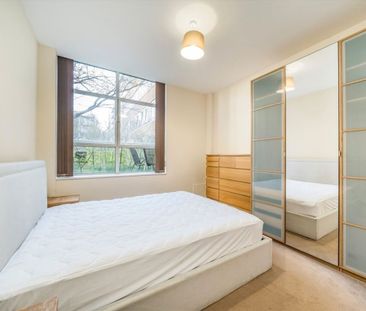 Great West Road, TW8, London - Photo 5