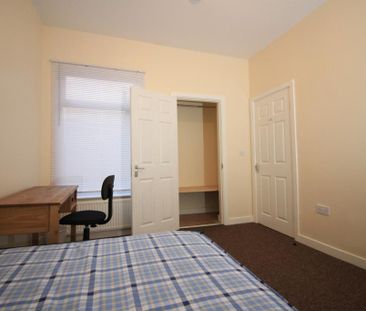 5 bedroom terraced house to rent - Photo 1