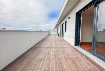 Apartamento T4 em Porto