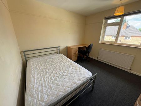 5 bedroom terraced house to rent - Photo 5