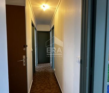 Appartement de 3 pièces principales à louer situé à COMPIEGNE - Photo 2