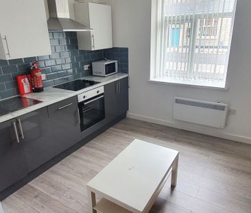 Flat 1, 95 Cathays Terrace, Cathays, Cardiff, CF24 4HT - Photo 4