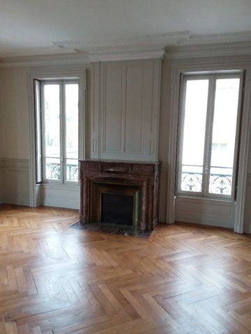 APPARTEMENT T6 A LOUER - Photo 3