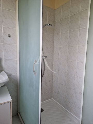 Location Maison 4 pièces 88m² LYS HAUT LAYON 49540 - Photo 4