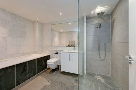 3 Bedroom Flat To Let - Photo 3