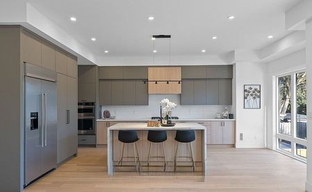 For Lease - 67 Bexhill Avenue Unit# Main & 2nd Floor, Toronto, Ontario - Photo 4