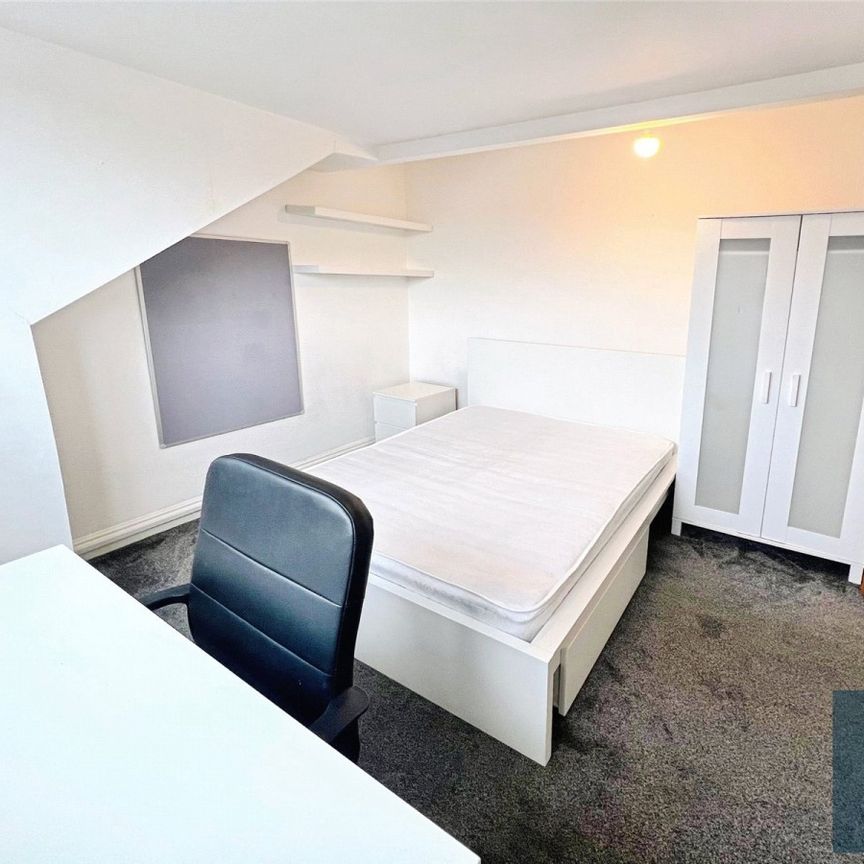 Burchett Grove, Woodhouse, Leeds, LS6 - Photo 1