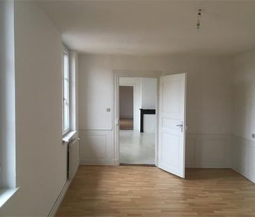 CENTRE VILLE – F5 rénové / A SAISIR - Photo 4