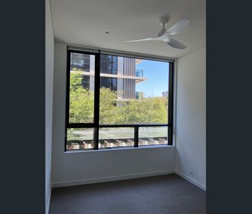 Modern 2 Bedroom Affordable Housing in Randwick - Photo 3