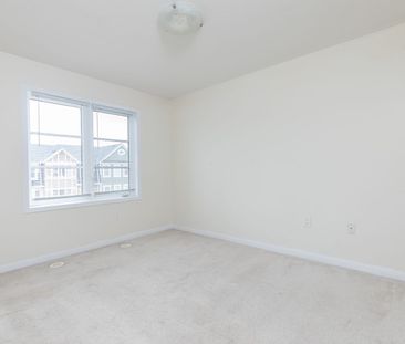 For Lease - 142 Baycliffe Crescent, Brampton, Ontario - Photo 3