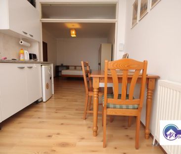 1 Bedroom Studio To Rent - Photo 1