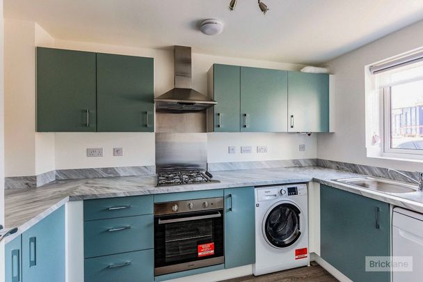 Gedrite Close - Photo 1