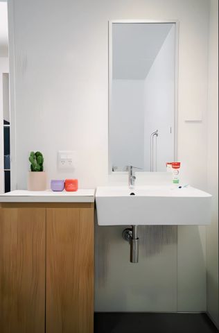 Scape Uni Square, Melbourne - Photo 5