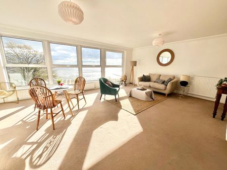 Sandpipers, Rampart Terrace, Shoeburyness, Essex, SS3 9AD - Photo 2