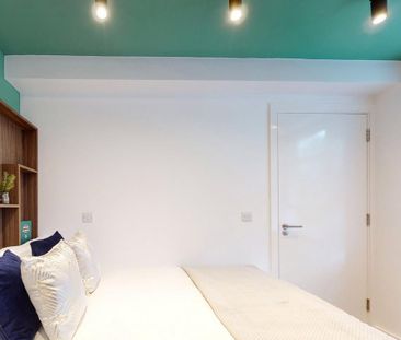 Studio to rent - Photo 1