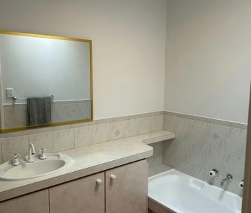 OCEAN VIEWS! - Photo 2